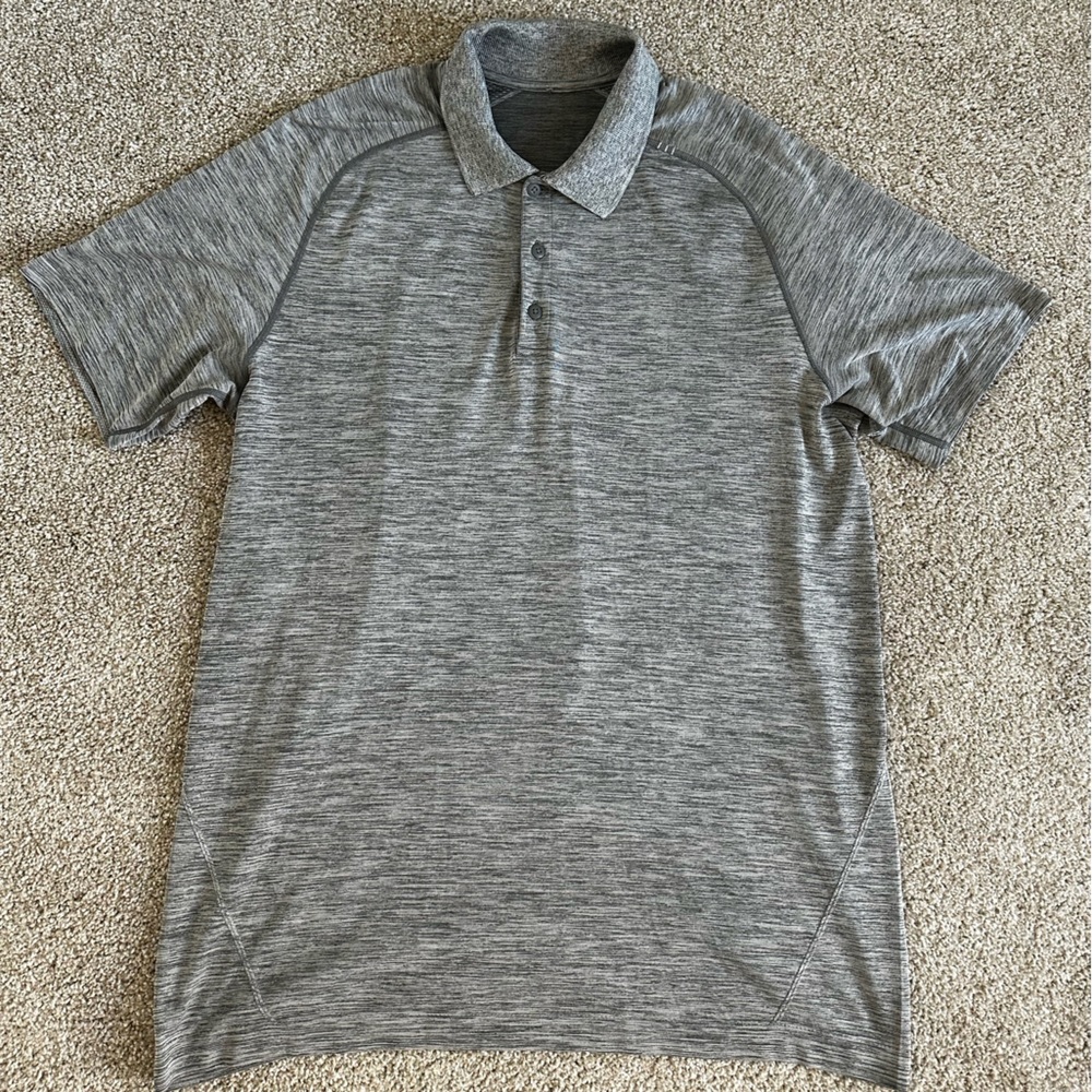 Large Men’s Lululemon “Metal Vent Tech” Polo